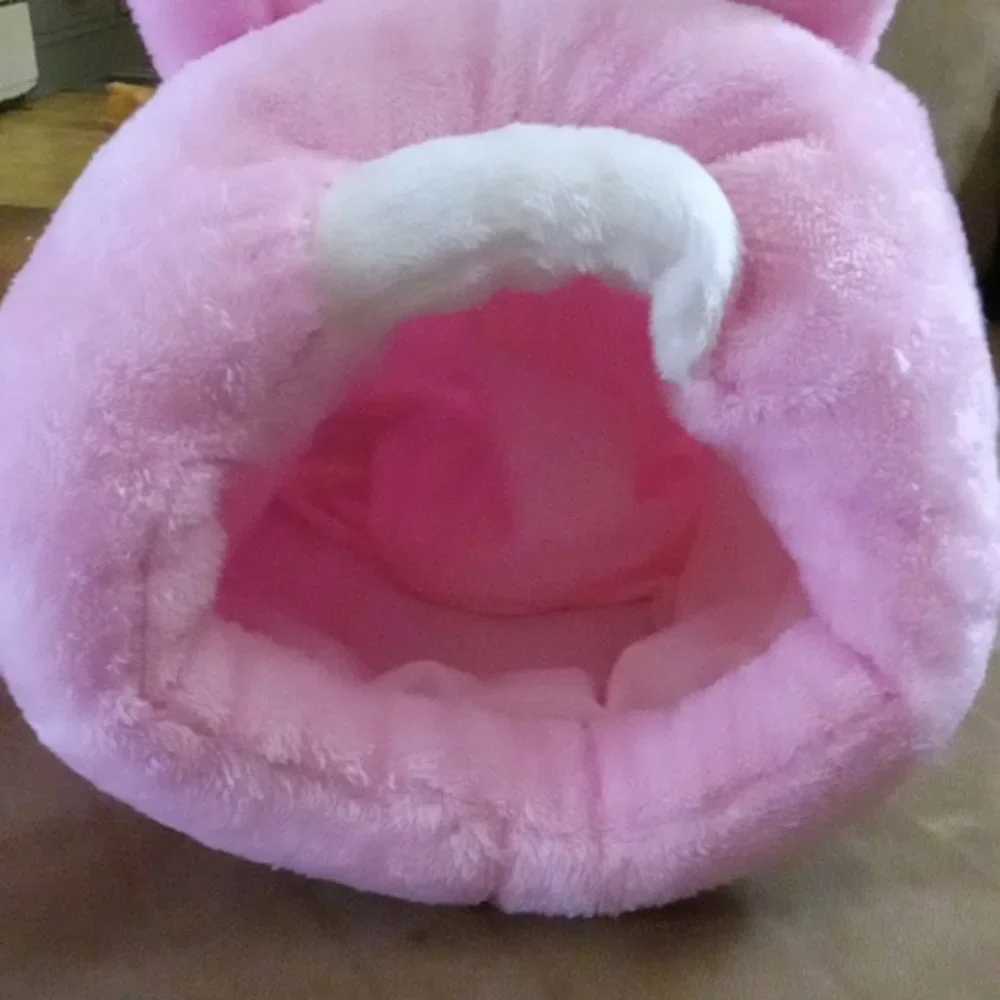 Cat bed in the form of a pink Bunny